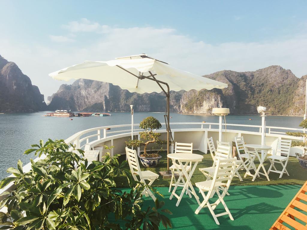 Hotel Alisa Cruise Halong Hạ Long Exterior foto