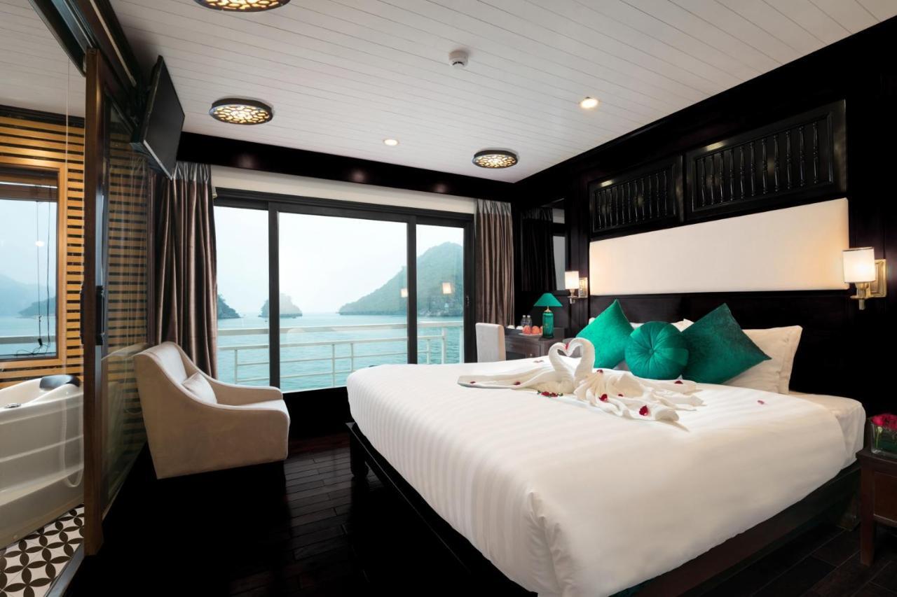 Hotel Alisa Cruise Halong Hạ Long Exterior foto